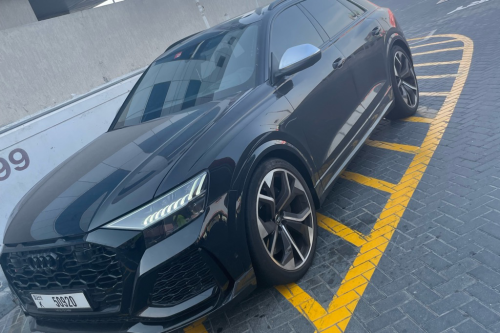 Audi-RS Q8